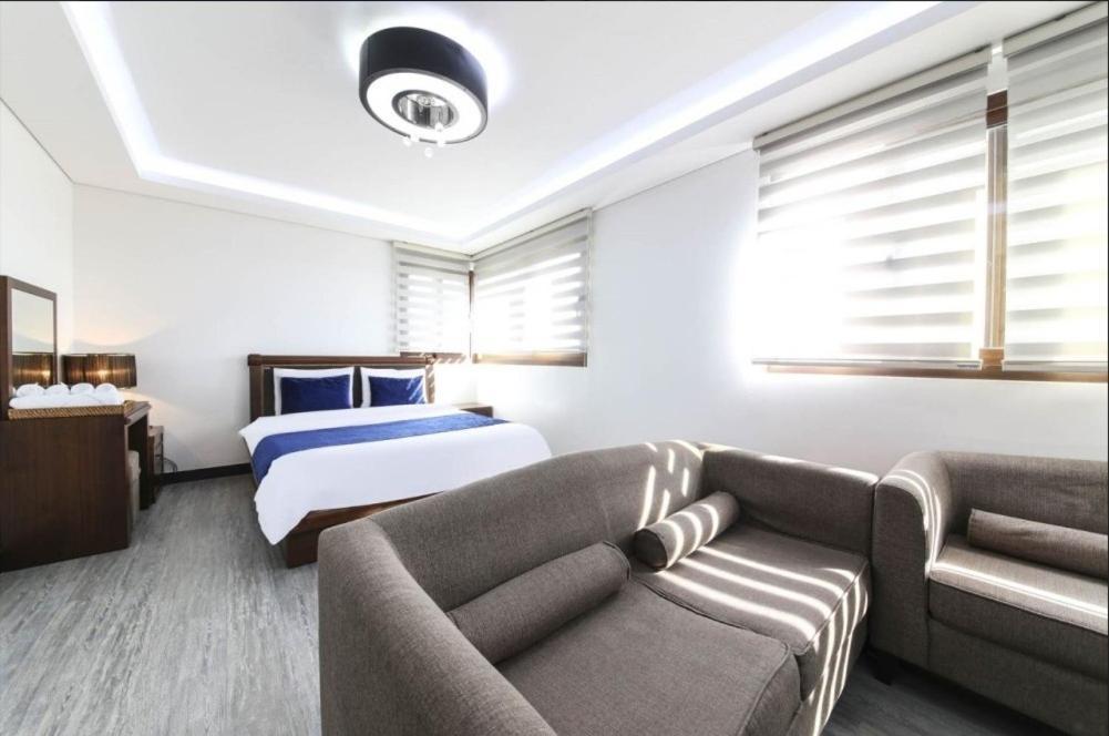 The Seri Resort Согвипхо Экстерьер фото